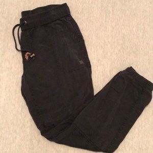 Tentree tinsel fabric pants